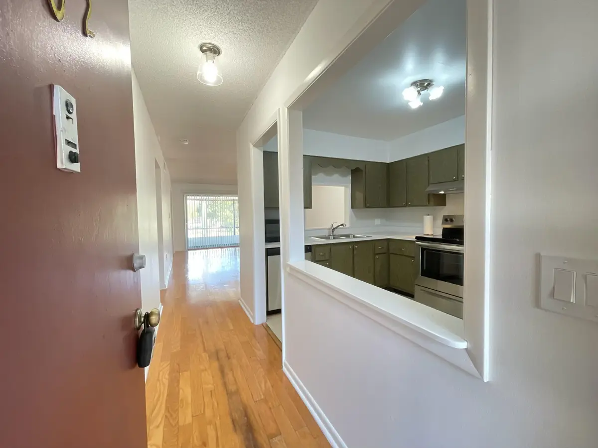 20251102135659802797000000-o at 2302 Sunrise Boulevard 202, Fort Pierce