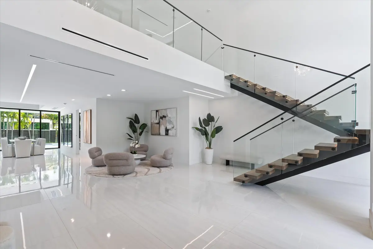 01-508 NE 9th Ave Ft. Lauderdale, FL-100 at 508 NE 9th Avenue, Fort Lauderdale