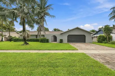 12758 Guilford Circle, Wellington – Single Family Residence for sale