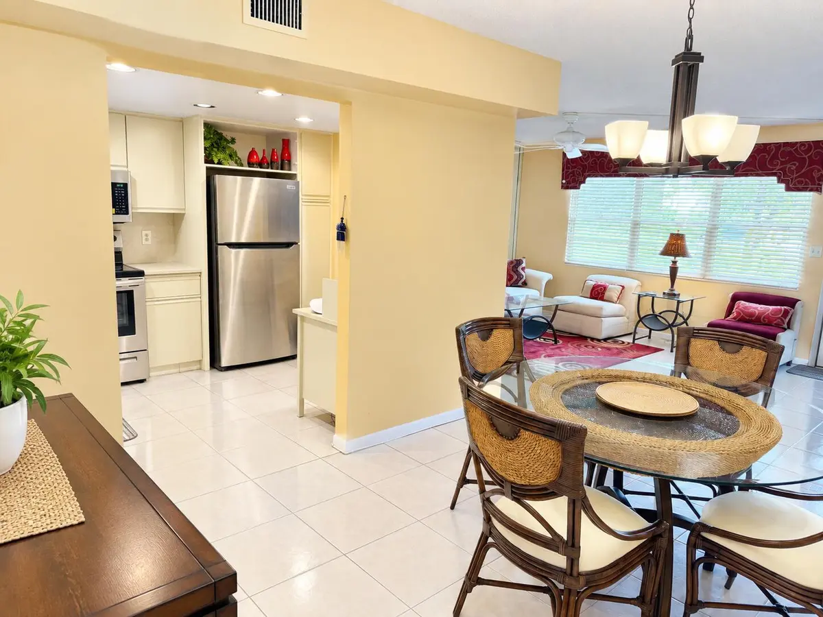 Eat in Kitchen at 3305 ARUBA Way G1, Coconut Creek