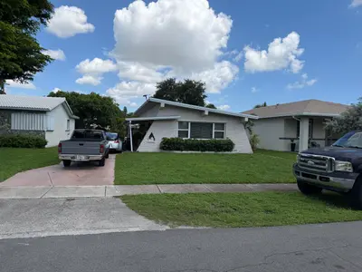 37 SE 14TH Street 12, Dania Beach – Duplex for sale