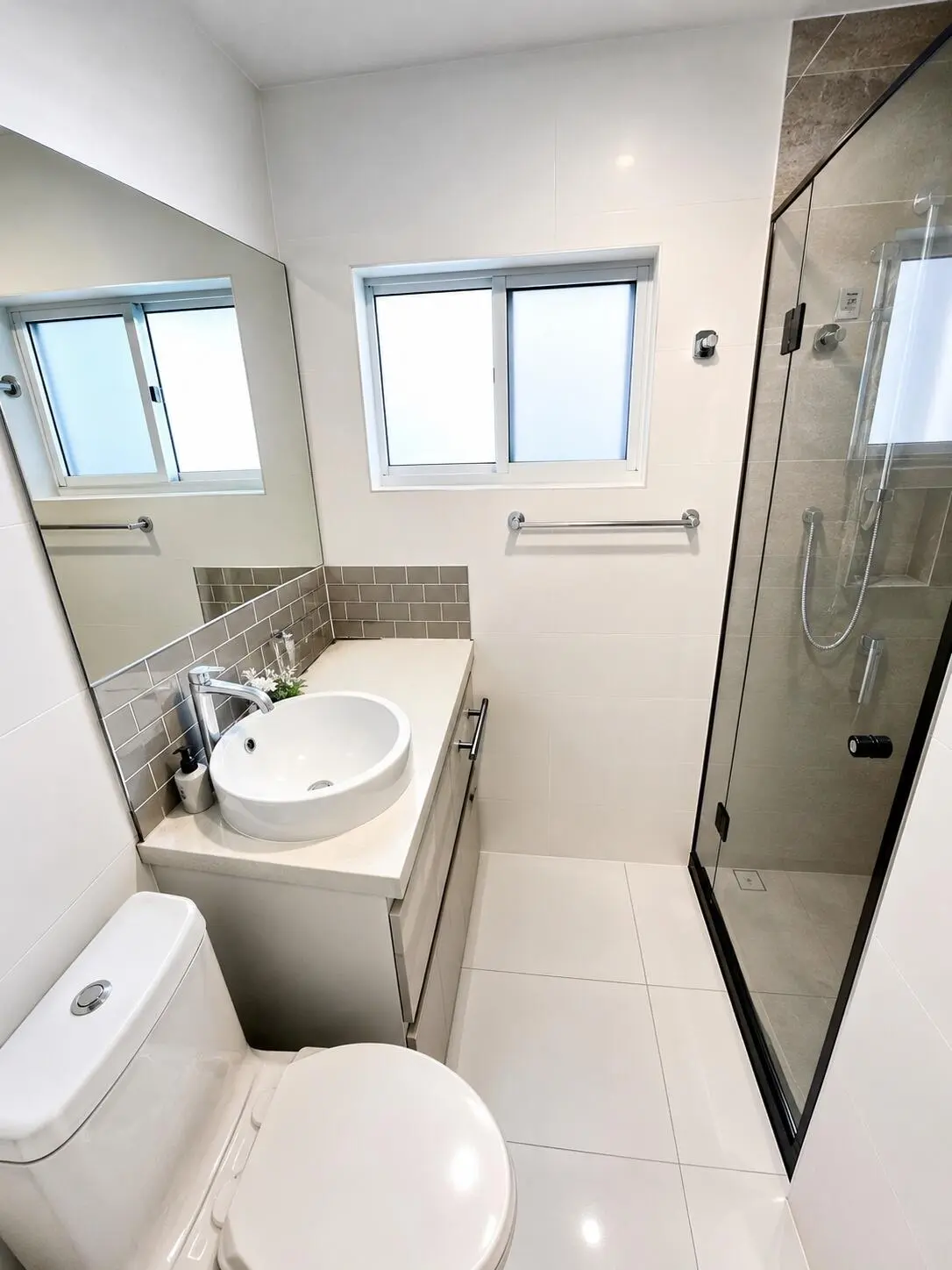 beautiful_bathroom at 2651 JACKSON Street 2651, Hollywood