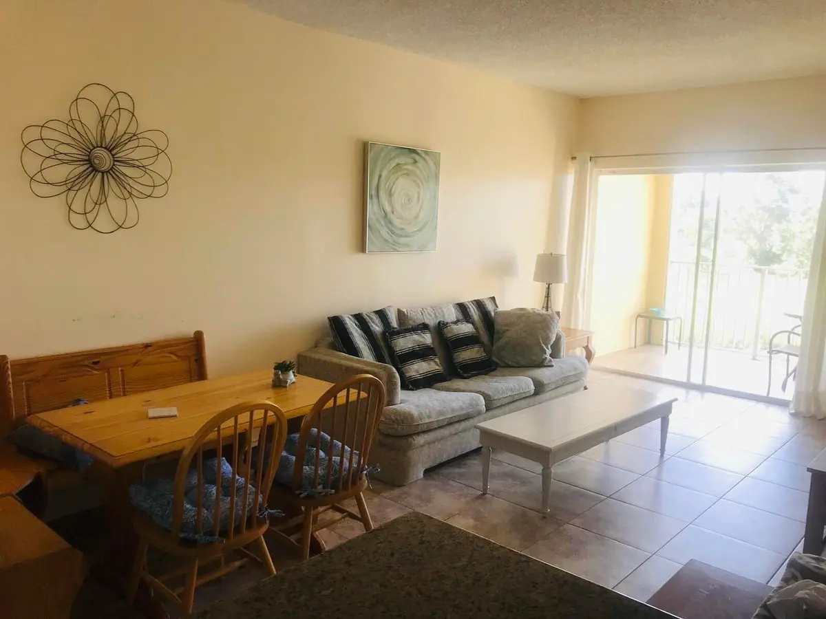 b279c1d2-6b1e-4710-93e9-8f868d3920b5 at 2100 Greenview Shores Boulevard 518, Wellington