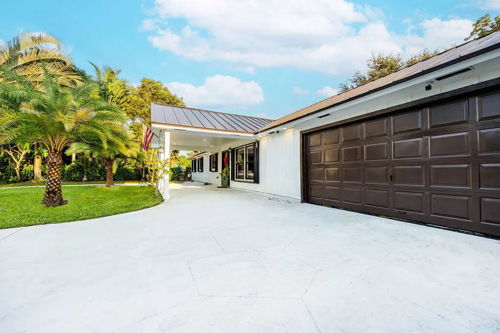 0005_6772 at 2024 PALMETTO Road, West Palm Beach
