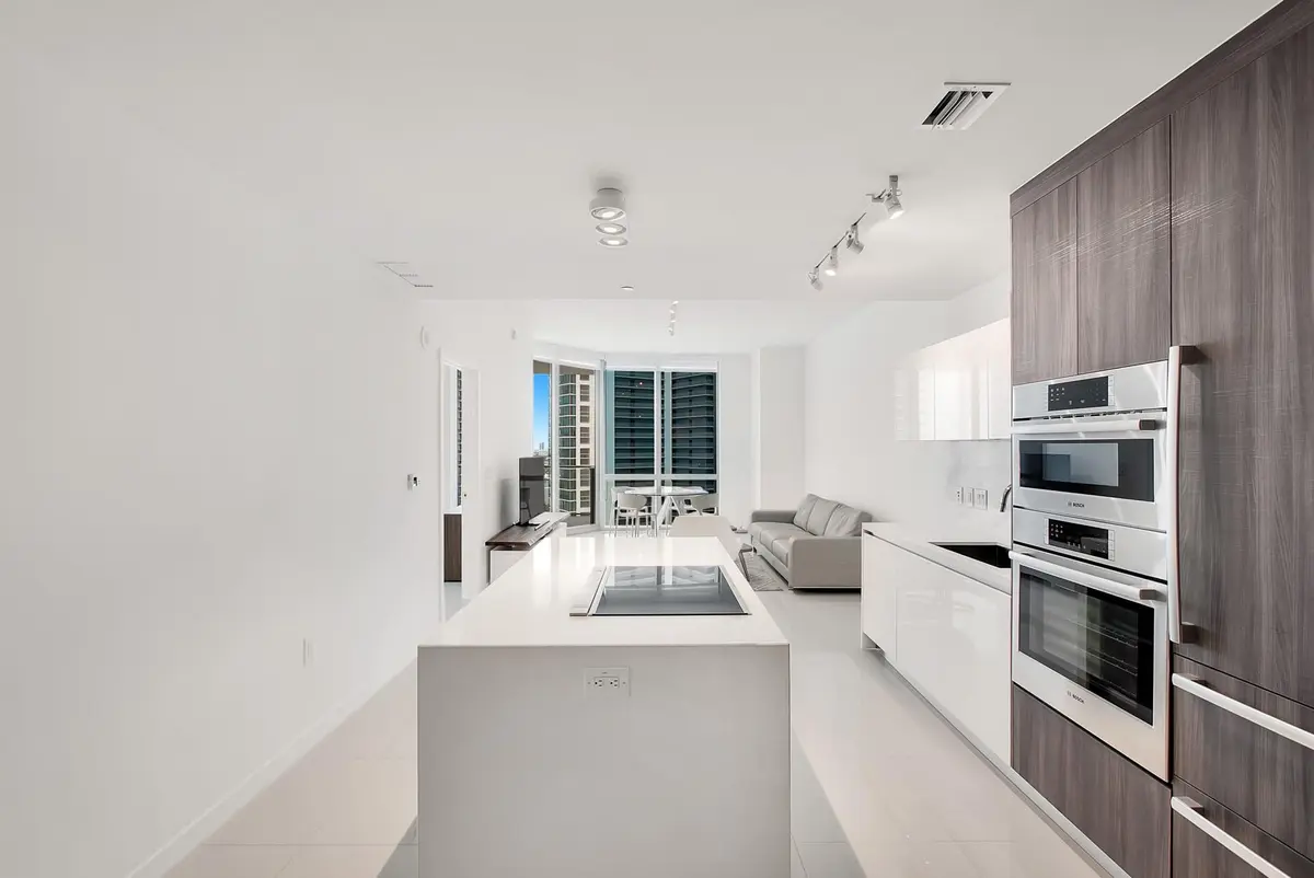 Photo 7 at 851 NE 1ST Avenue 2005, Miami