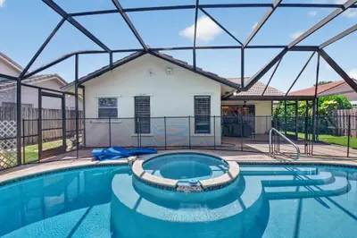 7523 Silver Woods Court, Boca Raton – Single Family Residence for rent