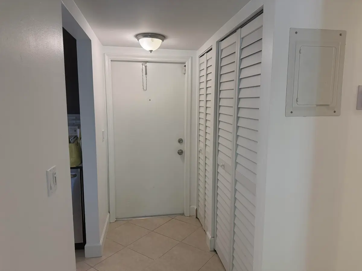 entrance at 2755 W Atlantic Avenue 4208, Delray Beach