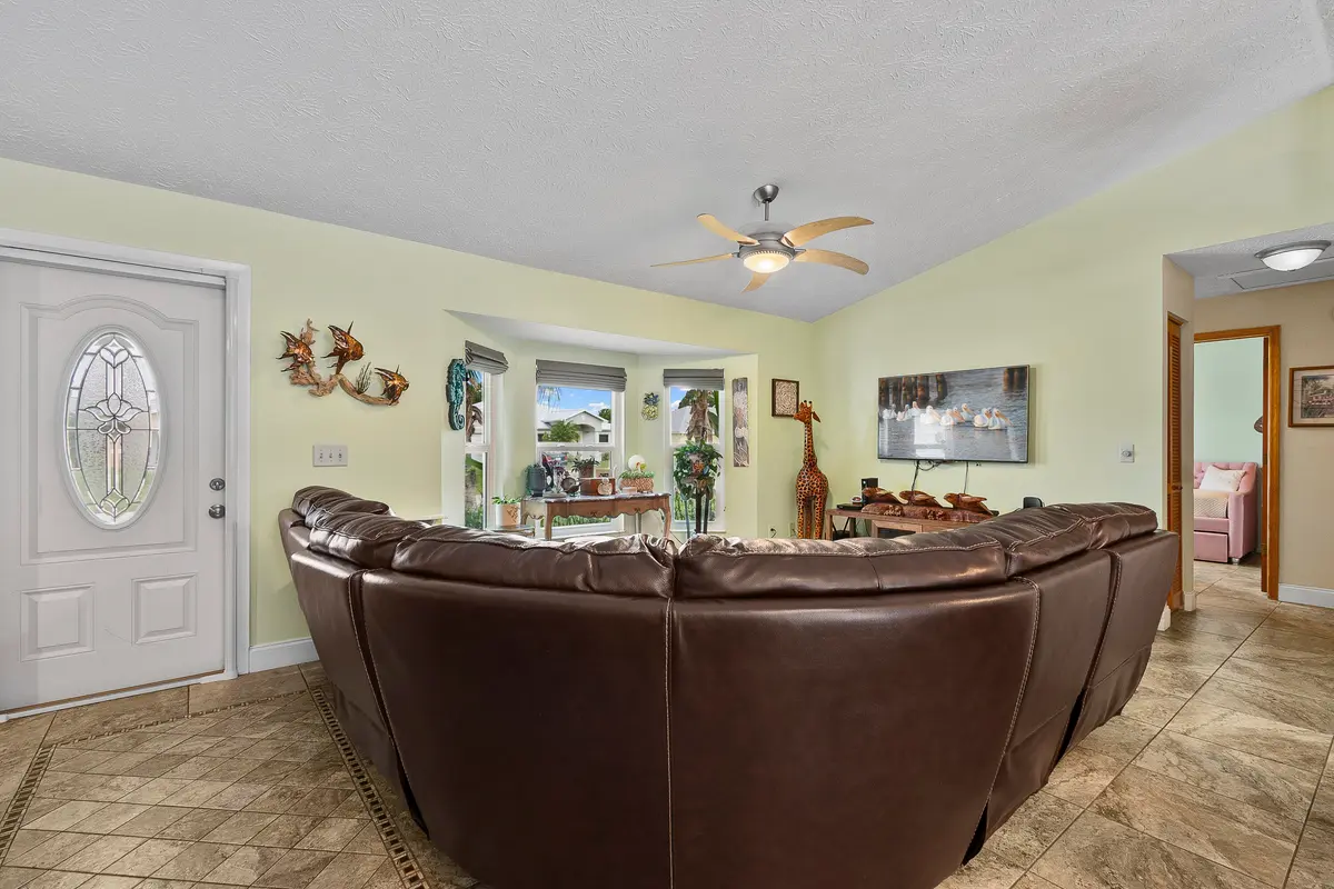 06-JLC_4770.jpg1 at 2321 SE MASLAN Avenue, Port St. Lucie