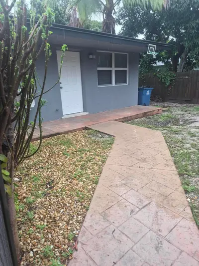1200 NE 5TH Terrace 4, Fort Lauderdale – Apartment for rent