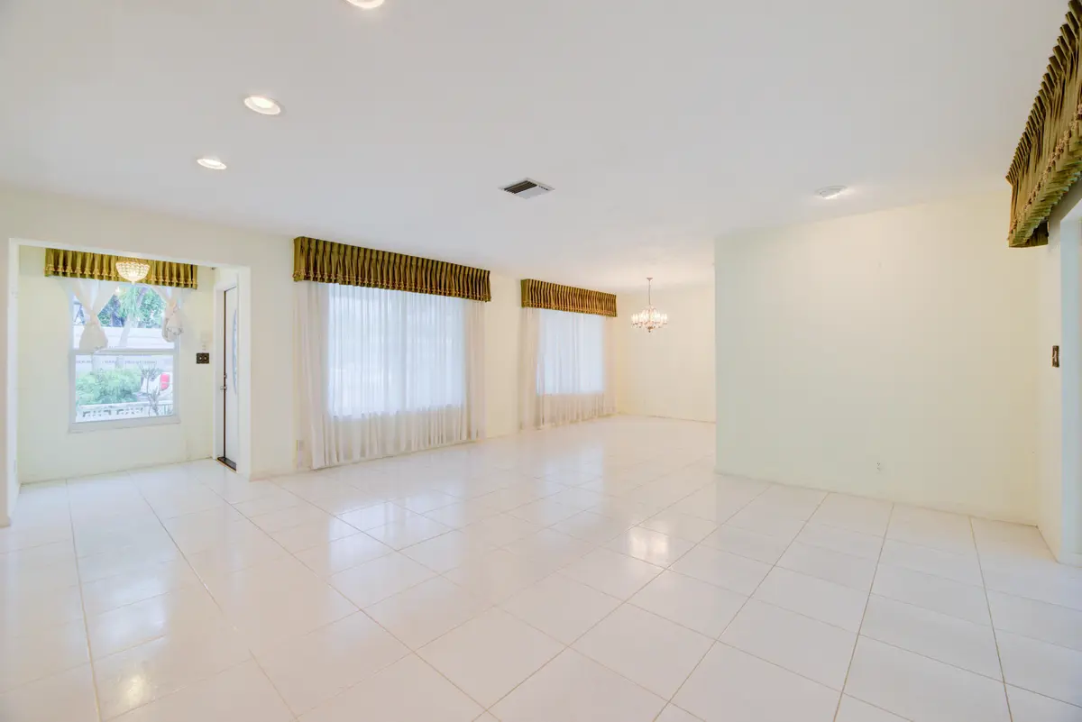 Photo-7 at 1951 NE 59th Place, Fort Lauderdale