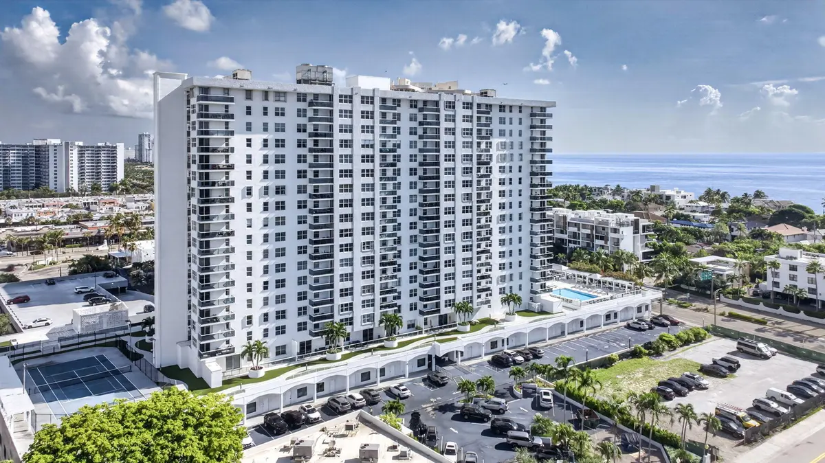 2-web-or-mls-3015--3 at 3015 N OCEAN Boulevard 8B, Fort Lauderdale