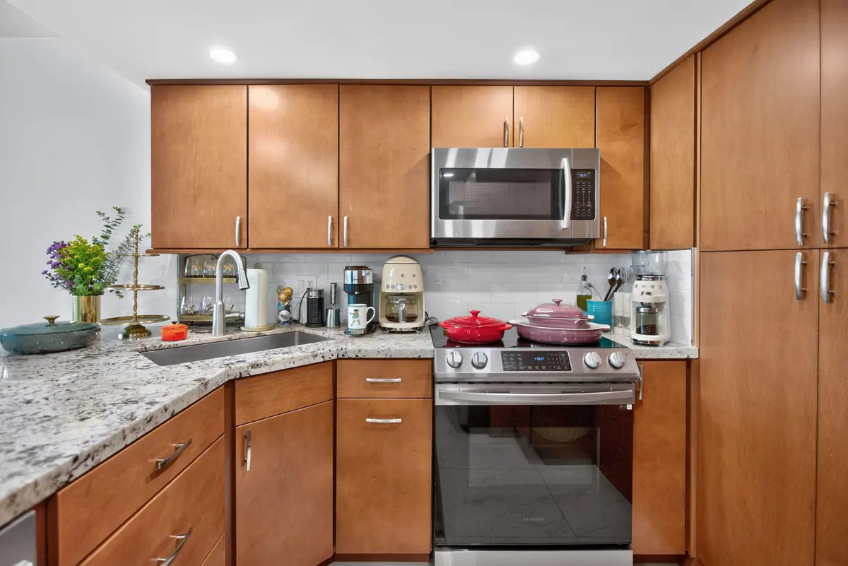7-web-or-mls-3015-1036 at 3015 N OCEAN Boulevard 8B, Fort Lauderdale