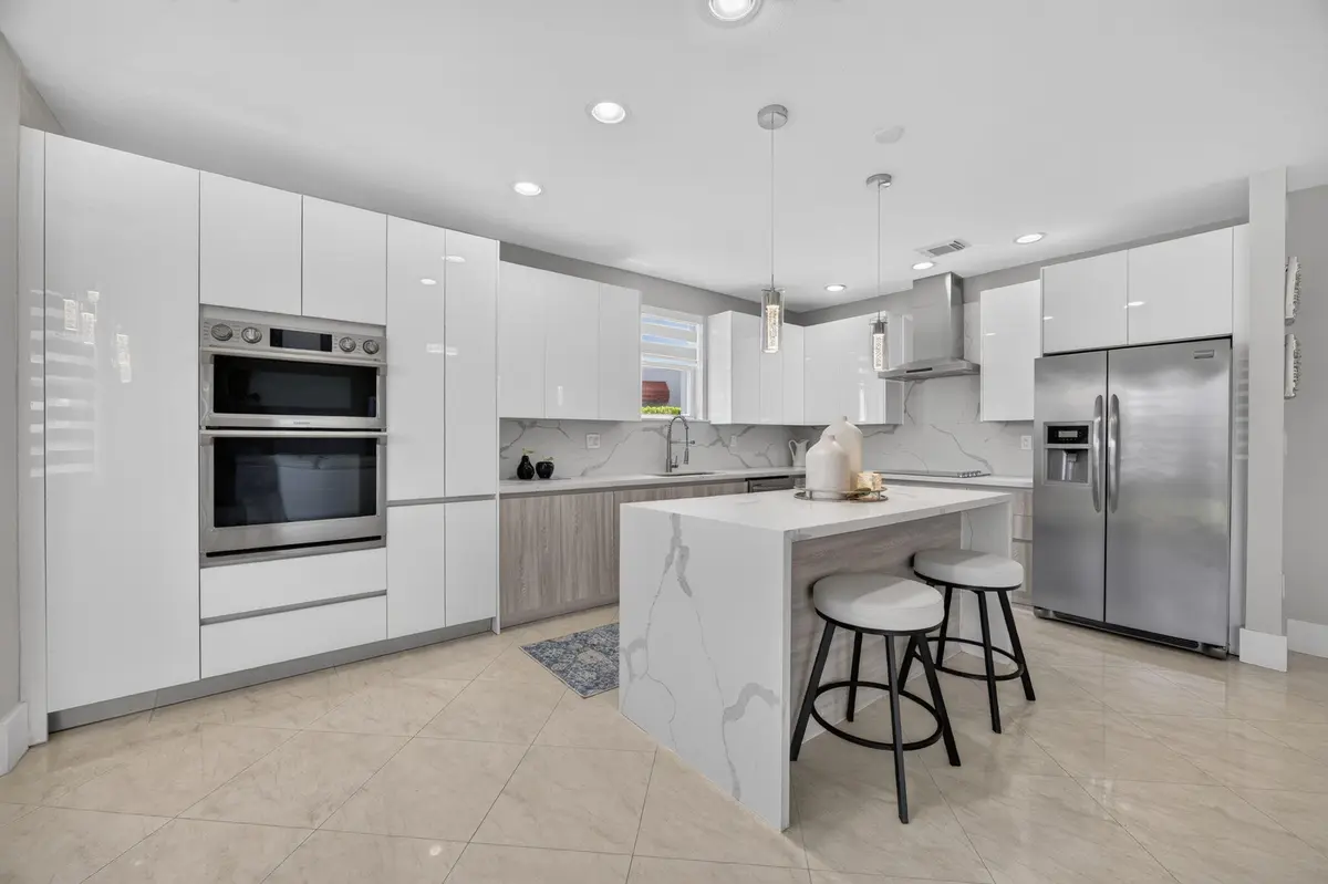 16401 SW 78th Ter Miami, FL, 33193 at 16401 SW 78th Terrace, Miami