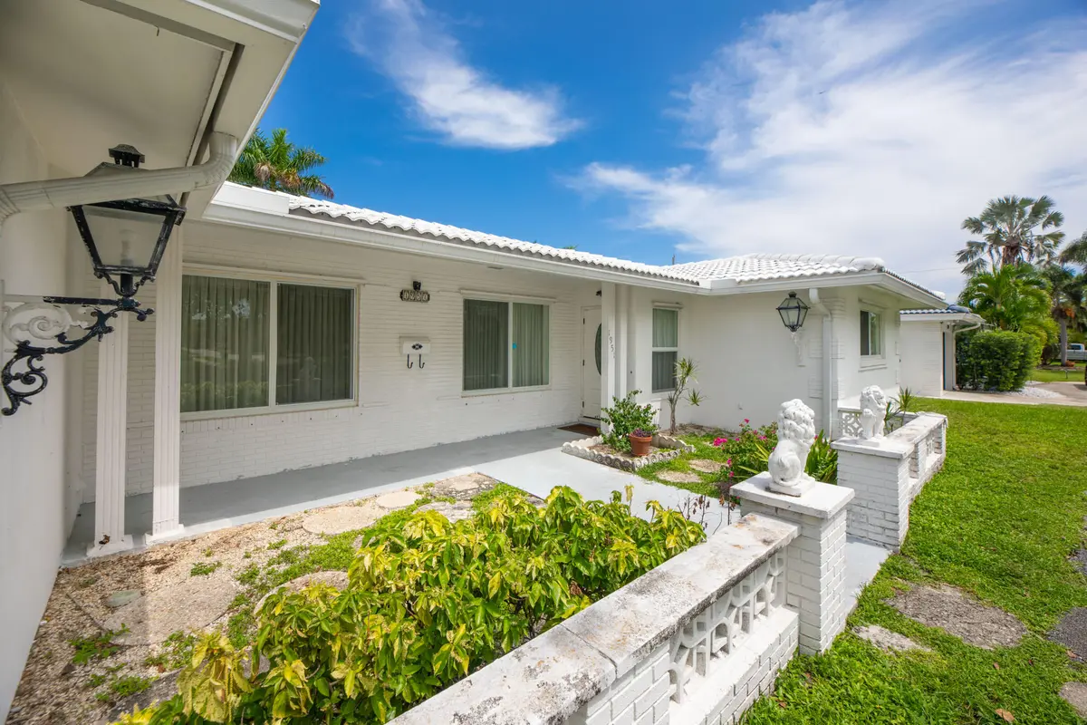 Photo-102 at 1951 NE 59th Place, Fort Lauderdale