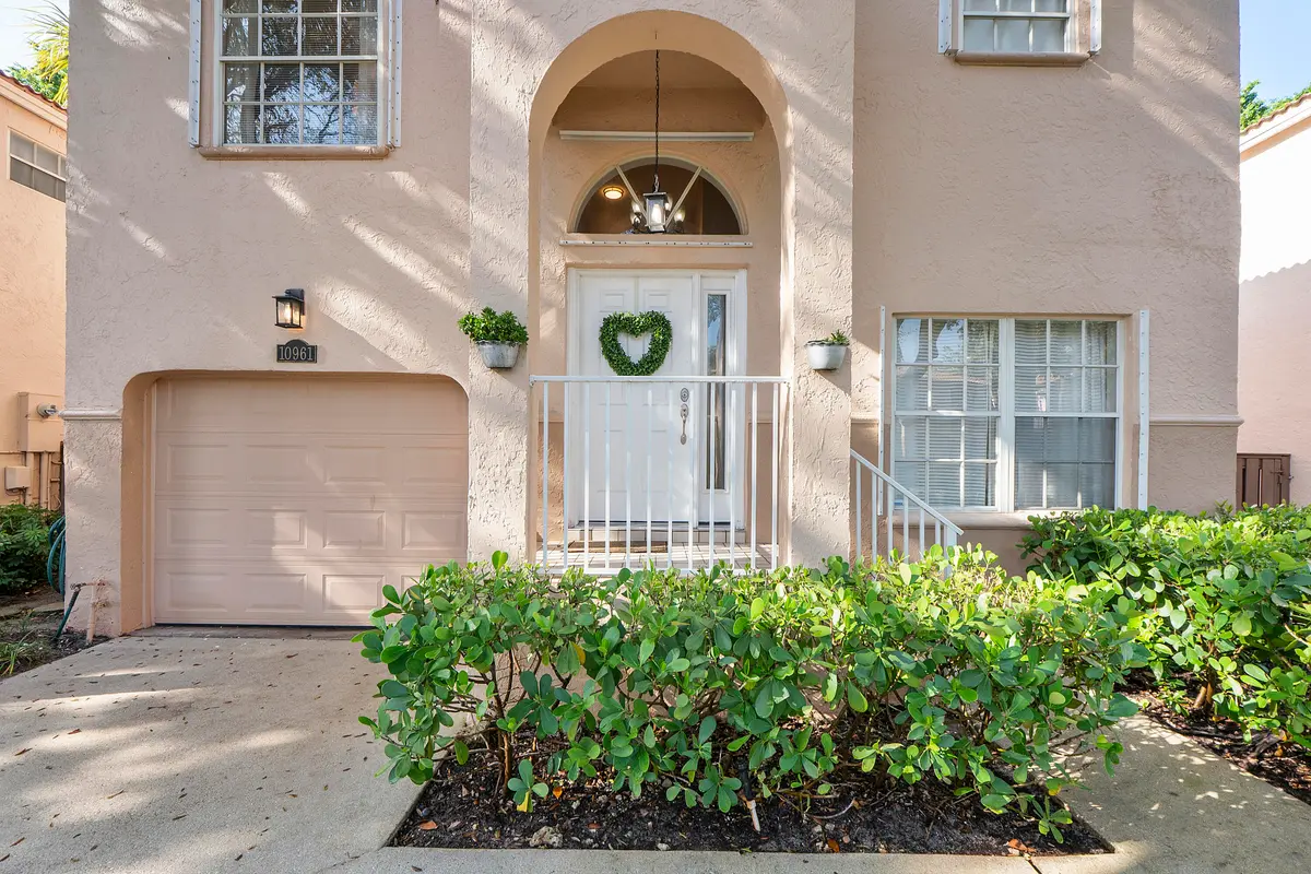 10961 Nw 12th Dr_034 at 10961 NW 12th Drive, Plantation