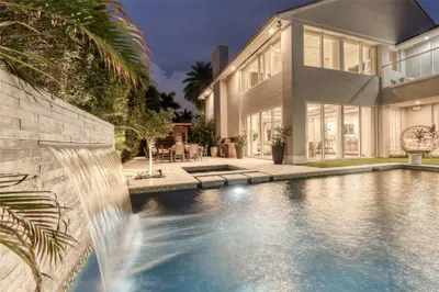 524 Poinciana Drive, Fort Lauderdale – Single Family Residence for rent