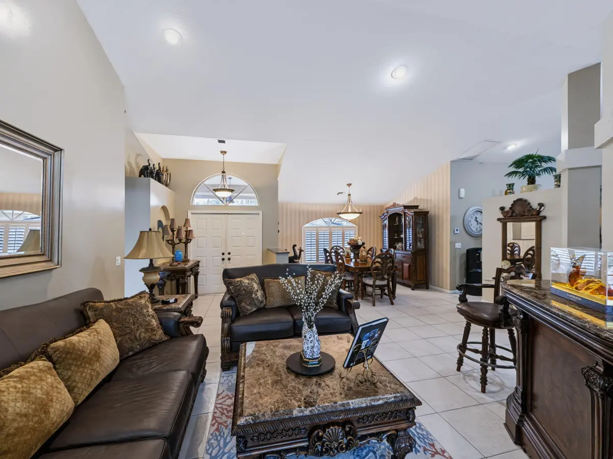 19-web-or-mls-6001-wedgewood-village-cir at 6001 Wedgewood Village Circle, Lake Worth