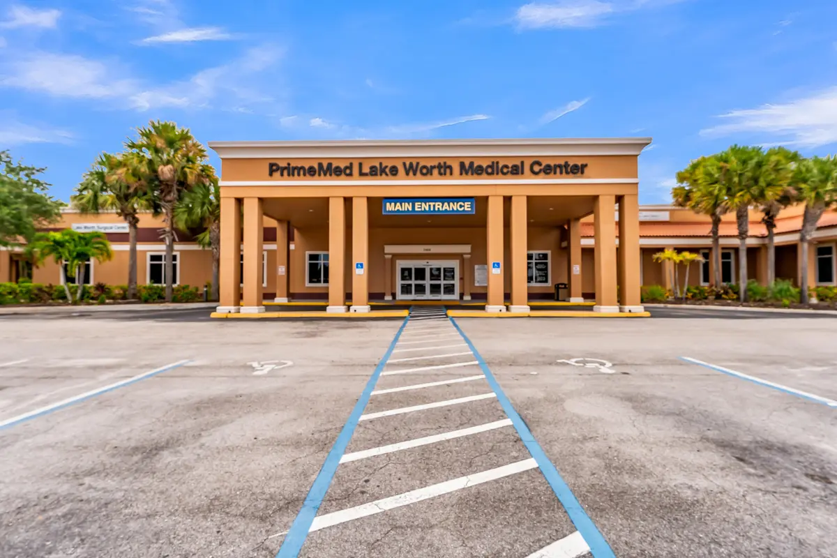7408 LAKE WORTH Road, Lake Worth, FL – mixed-use space photo 1
