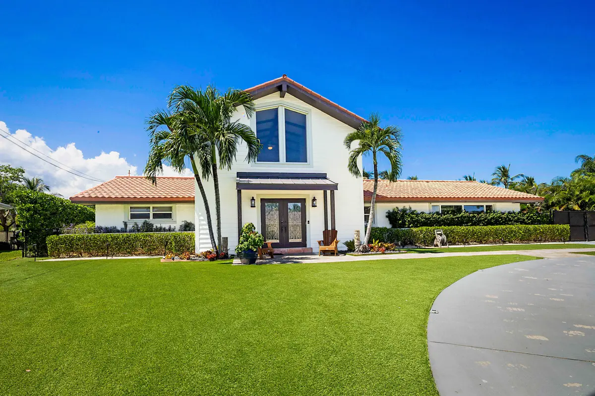 71 Fairview W -1 at 71 FAIRVIEW, Tequesta