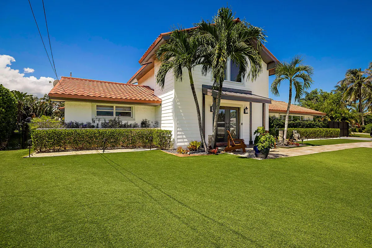 71 Fairview W -4 at 71 FAIRVIEW, Tequesta