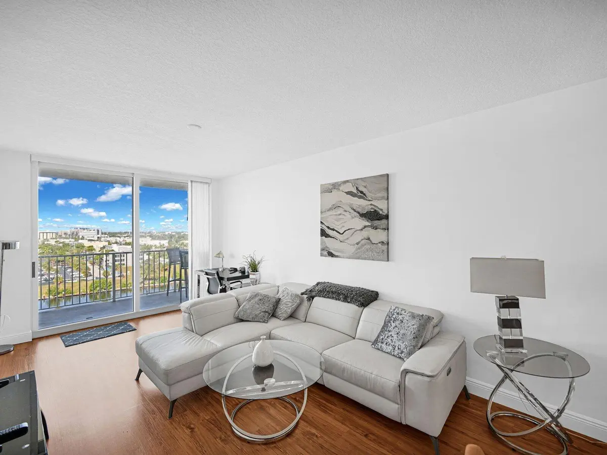Living Room at 3020 NE 32ND Avenue 904, Fort Lauderdale