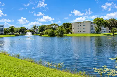 2012 ASHBY C 2012, Deerfield Beach – Condominium for sale