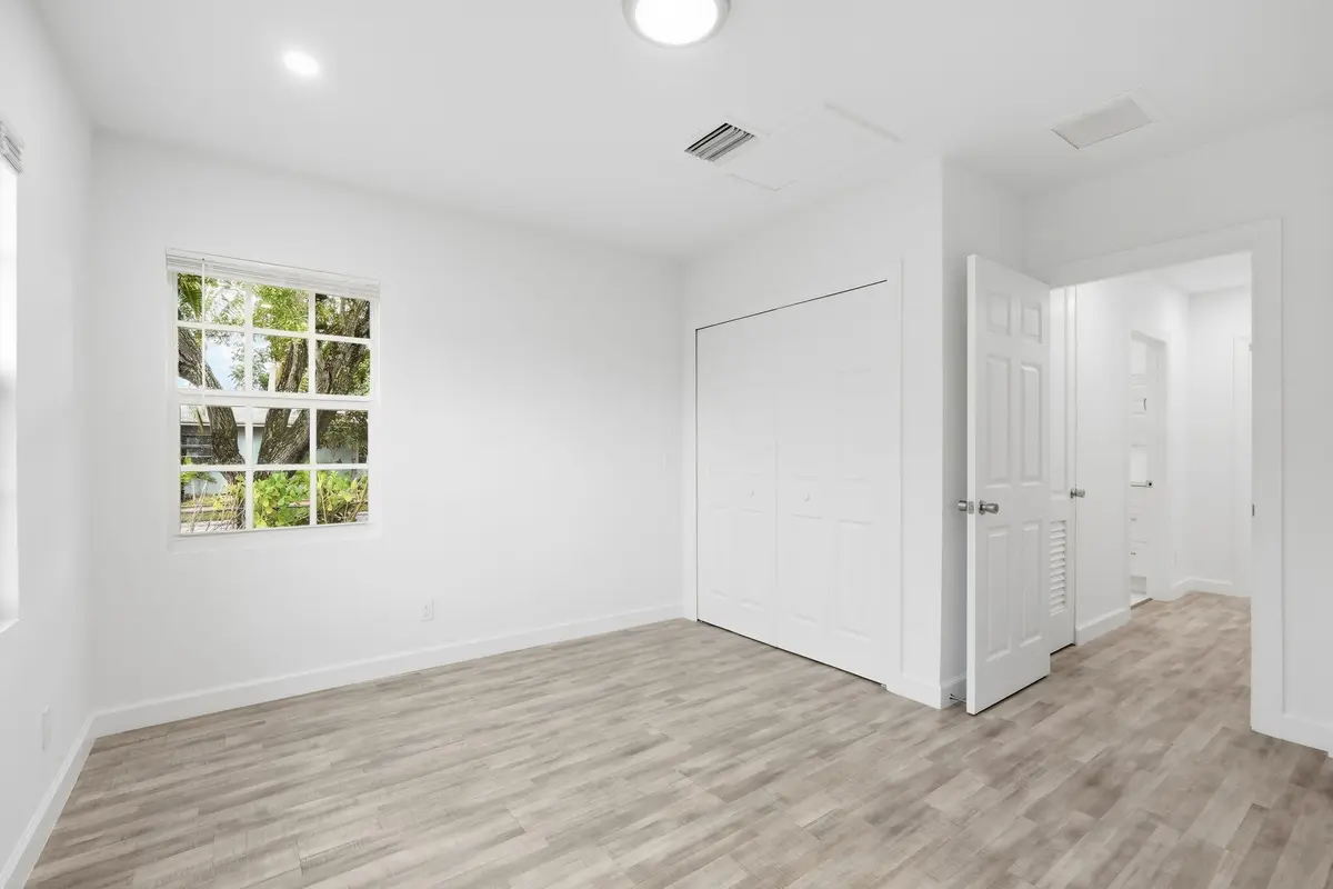 11-web-or-mls-5203_N_Flagler_Dr_07452 at 5203 N FLAGLER Drive, West Palm Beach