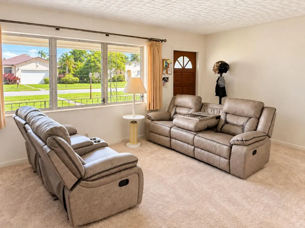 Living Room at 110 SE 3rd Avenue, Boynton Beach