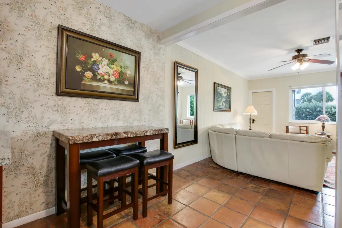 Dining Area at 101 INLET Way 2, West Palm Beach