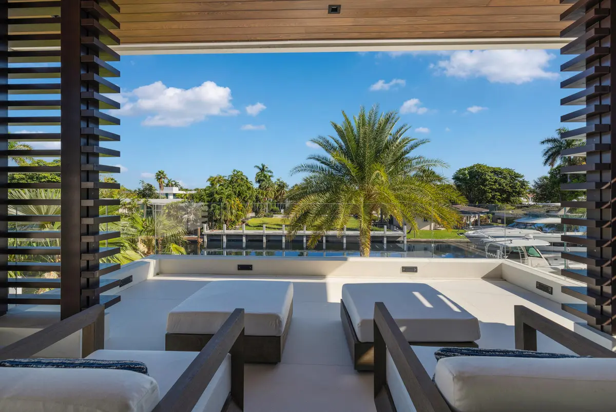 7T6A6611-MLS at 2423 Castilla Isle, Fort Lauderdale