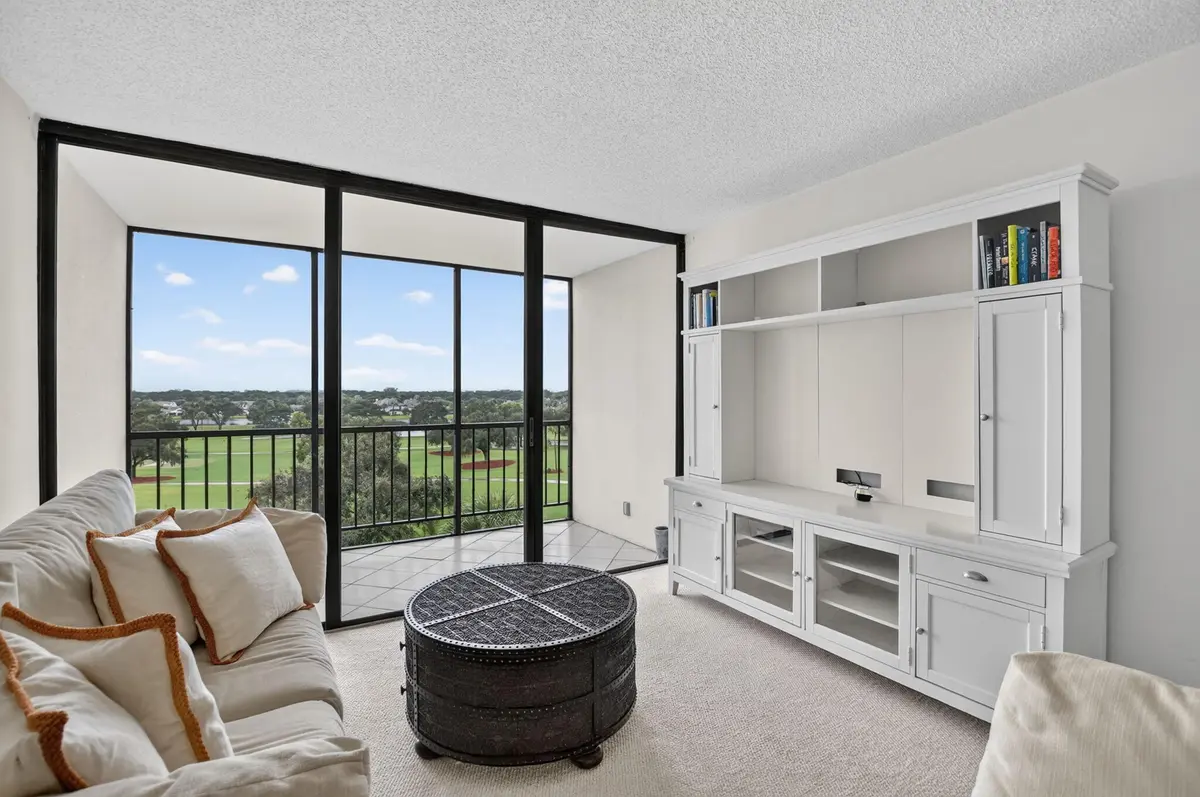 6-web-or-mls-3066 (1) at 6845 Willow Wood Drive 3066, Boca Raton