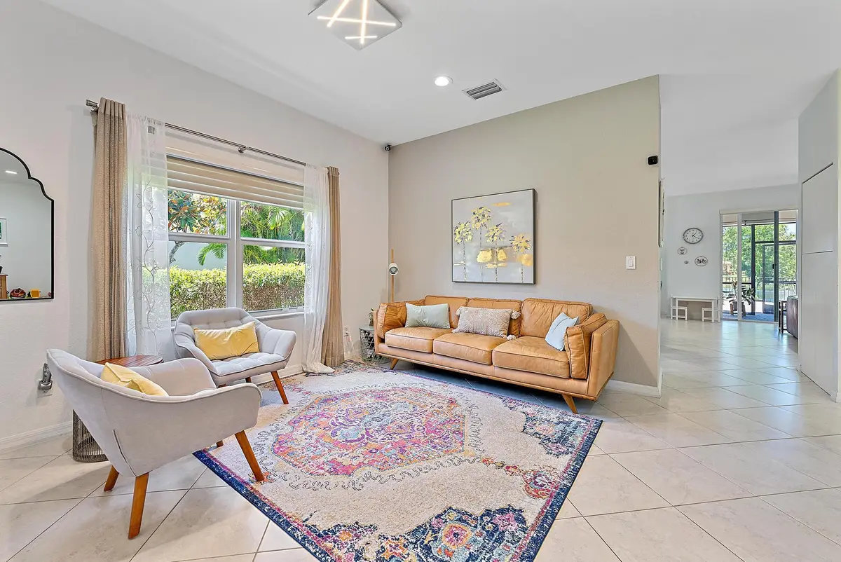 Living at 119 Whale Cay Way, Jupiter