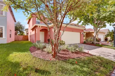 9323 BREAKERS Row, Fort Pierce – Single Family Residence for sale