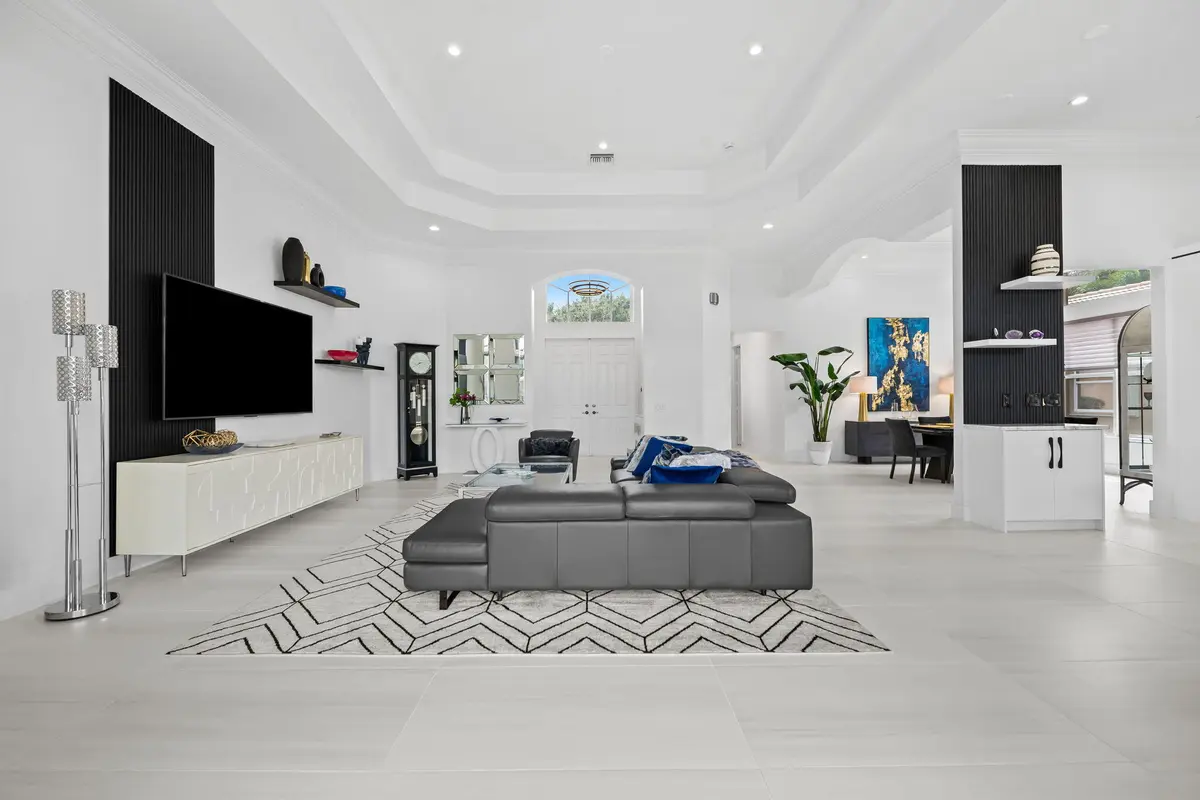 Great Room at 7120 CORNING Circle, Boynton Beach