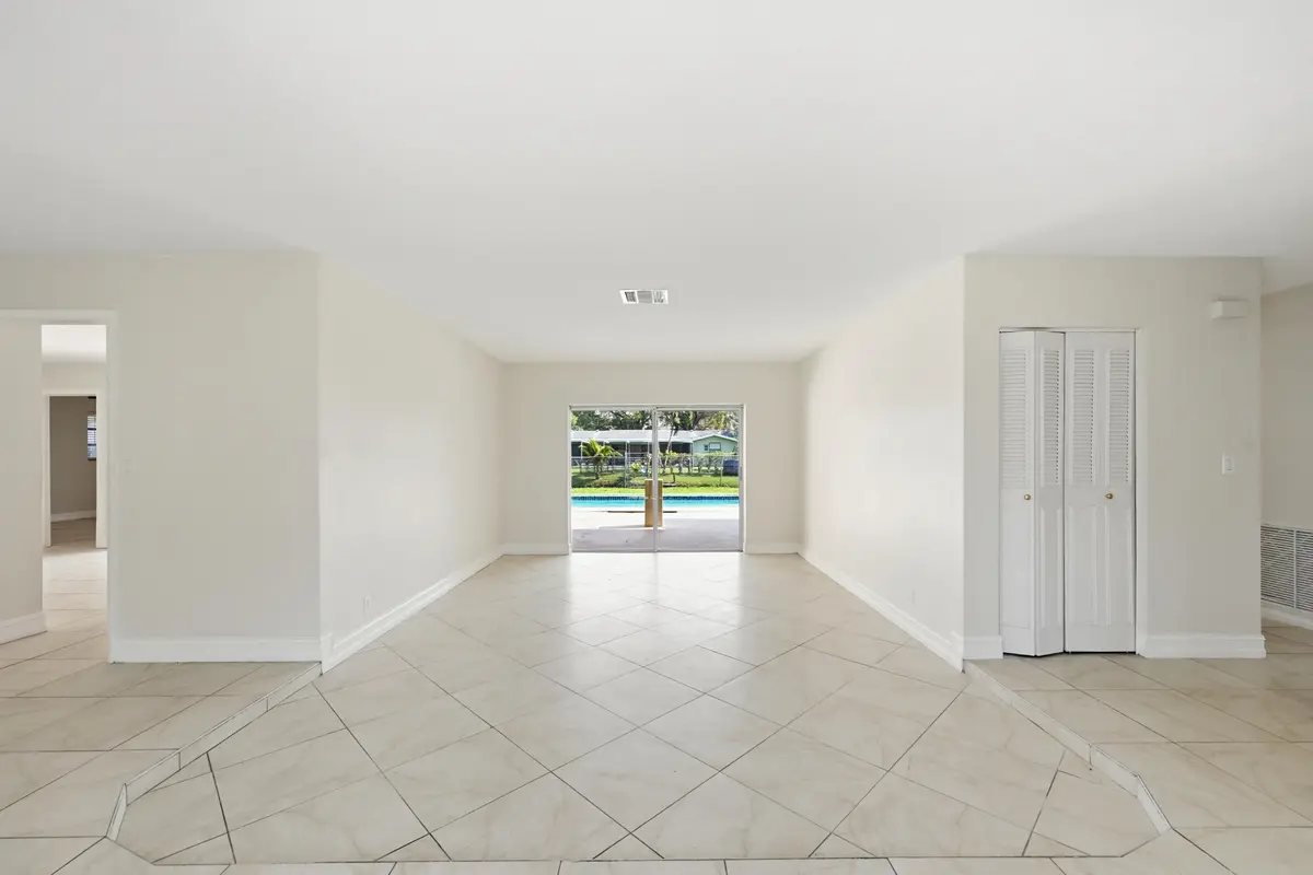 ENTER AND SEE at 1430 NW 73RD Avenue, Plantation