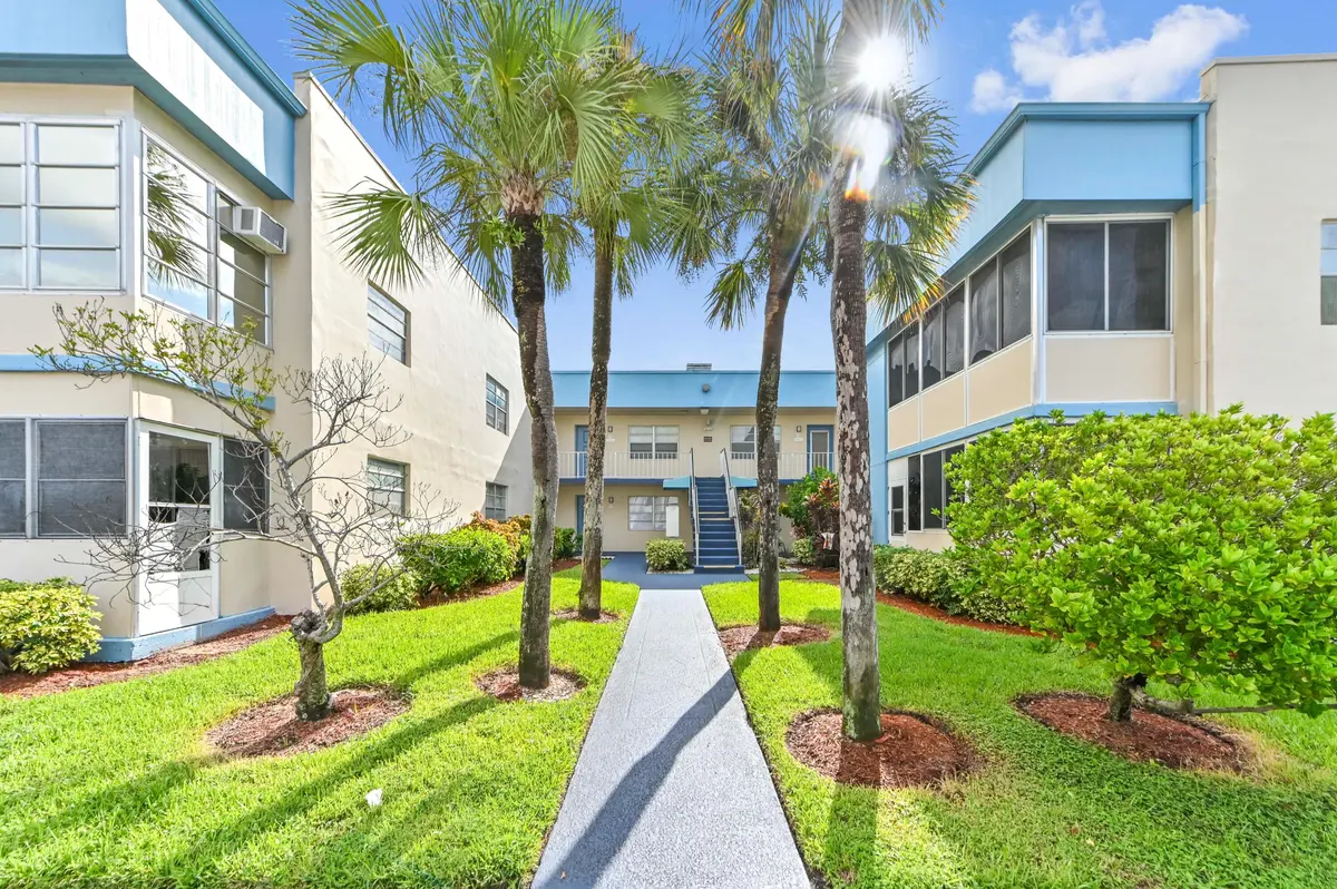 01 Front 01 at 426 Burgundy I, Delray Beach