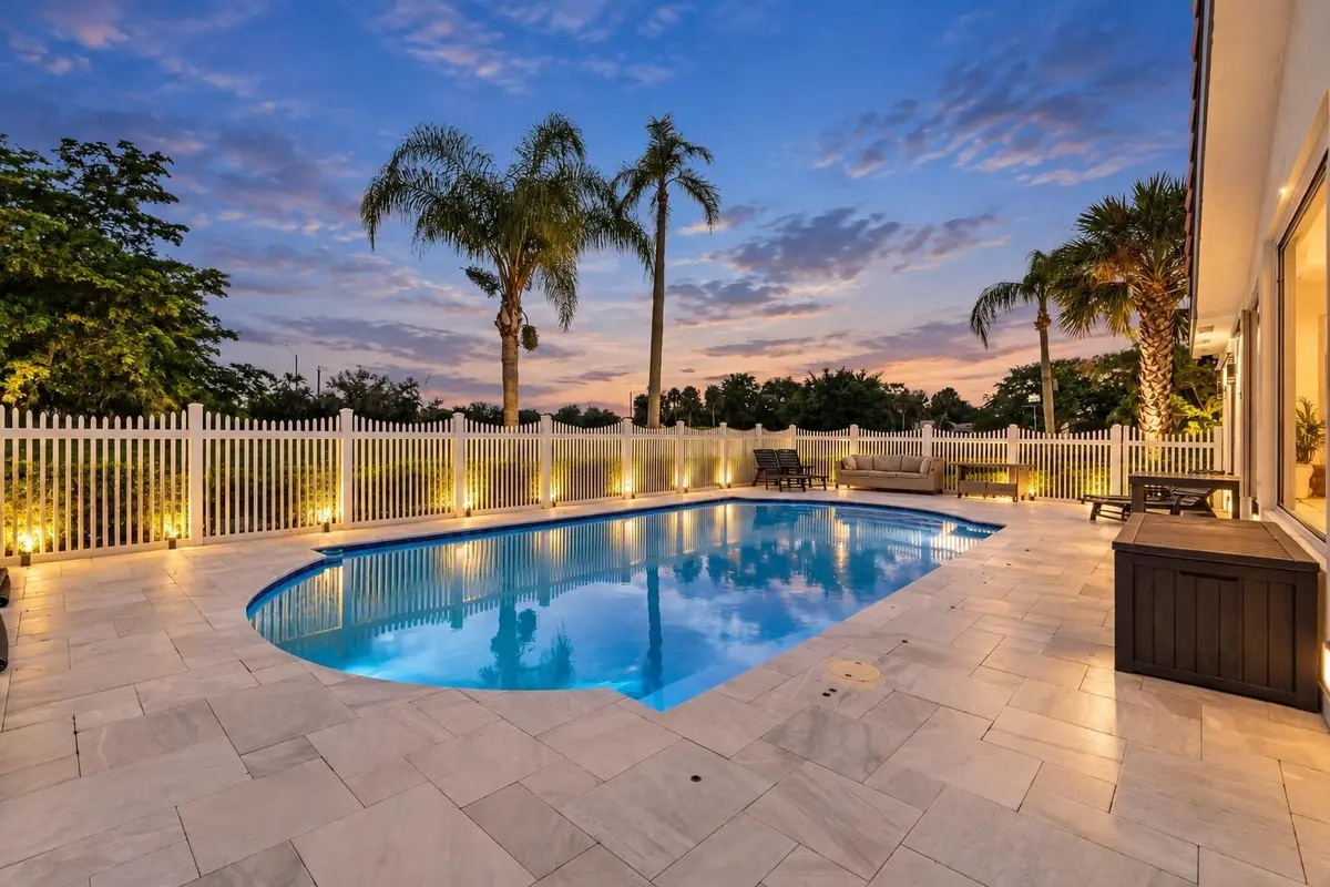 2w at 10131 Camelback Lane, Boca Raton