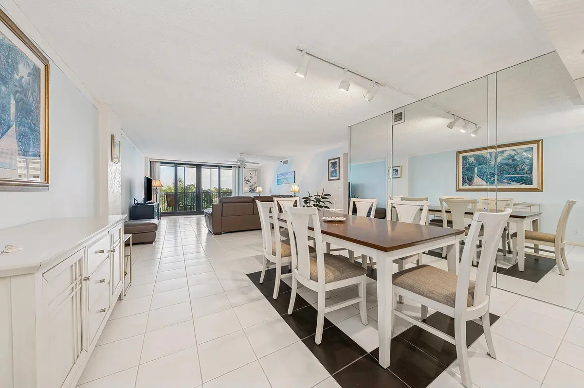01 5 at 3400 S Ocean Boulevard 4h, Highland Beach