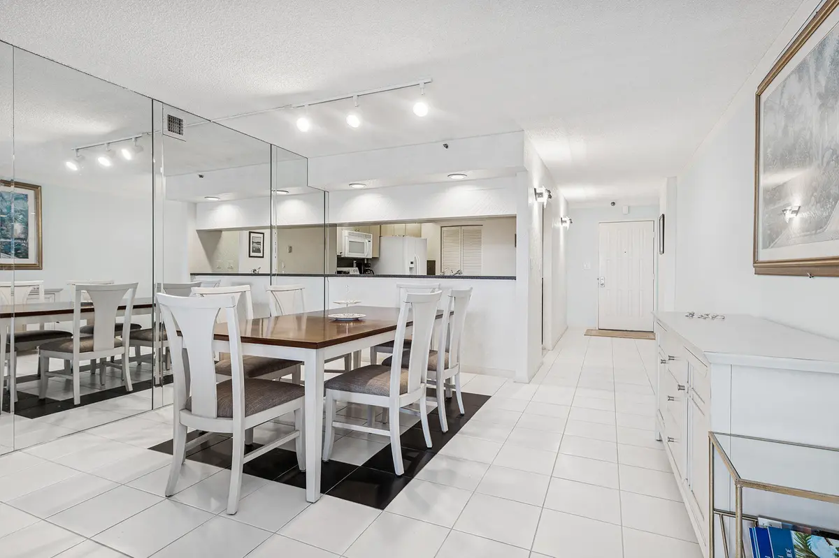 04 5 at 3400 S Ocean Boulevard 4h, Highland Beach