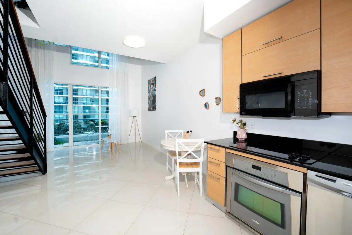 Interior_19 at 60 SW 13TH Street 1418, Miami