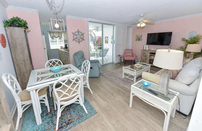 353 US1 Apt A108 Jupiter FL-small-018-02 at 353 S US Highway 1 A108, Jupiter