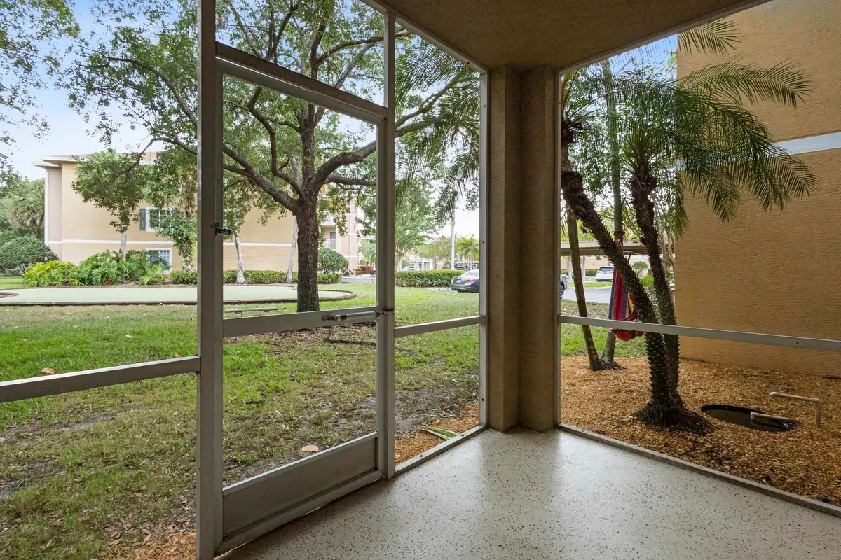 31_6450 emerald dunes dr west palm beac at 6434 EMERALD DUNES Drive 104, West Palm Beach