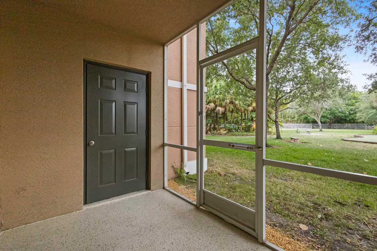 30_6450 emerald dunes dr west palm beac at 6434 EMERALD DUNES Drive 104, West Palm Beach