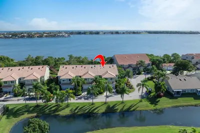 88 N Lakeshore Drive, Hypoluxo – leased