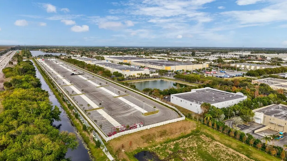 attachment (7) at 3950 NW 126TH Avenue, Coral Springs