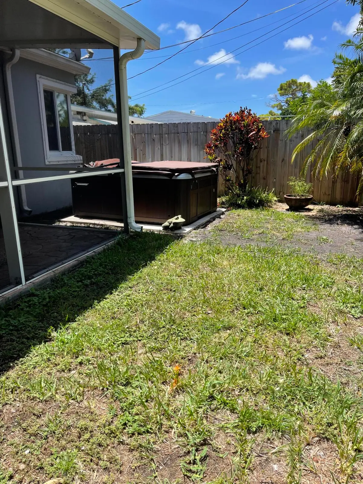IMG_4460 at 5433 NE 5TH Avenue, Oakland Park