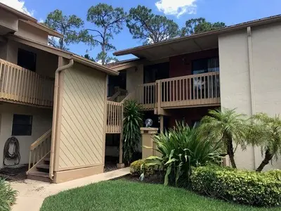 13025 Northshire Trail 12, Wellington – Apartment for rent