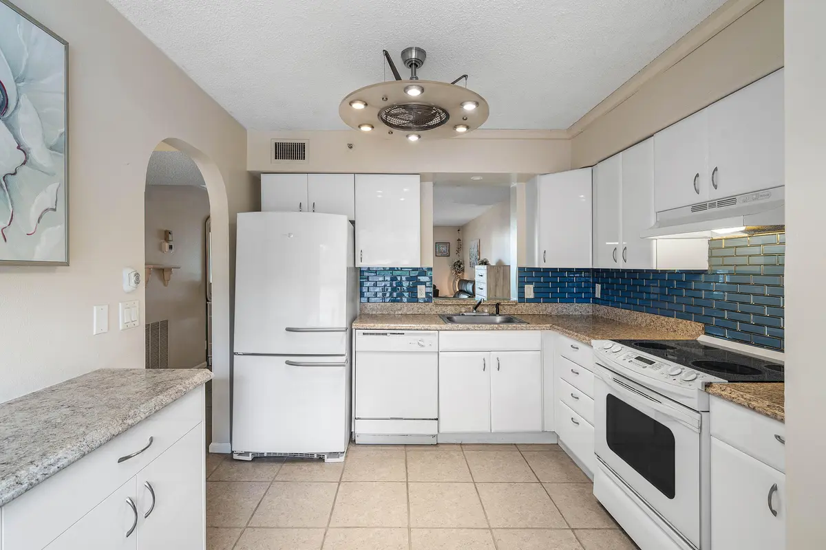 Kitchen at 14623 Bonaire Boulevard 205, Delray Beach