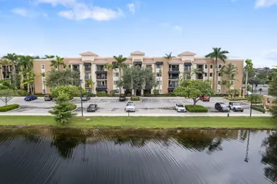 4907 Midtown Lane 1306, Palm Beach Gardens – Condominium for sale