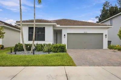 18476 Glenstone Street, Jupiter – Single Family Residence for sale